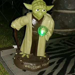 Meet your Posher, Gins